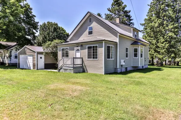 225 Wisconsin St, Park Falls, WI 54552