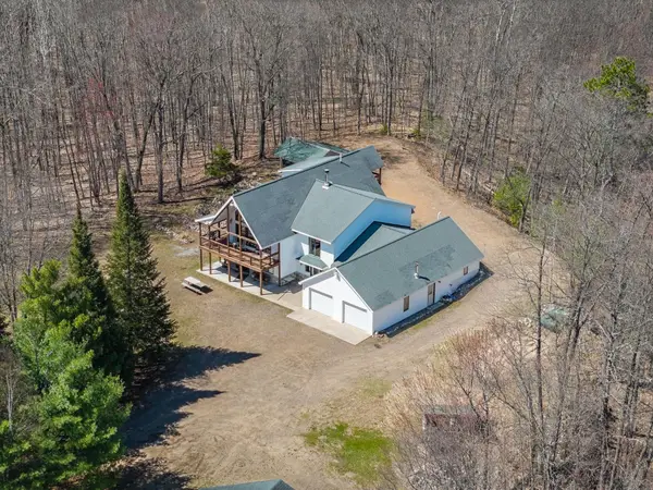 7182 Timber Ln, Lake Tomahawk, WI 54539