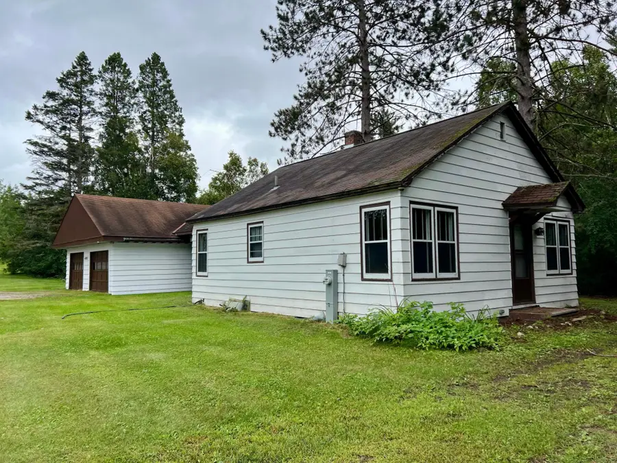 4897 Jacobson Dr, Rhinelander, WI 54501 - Image #2