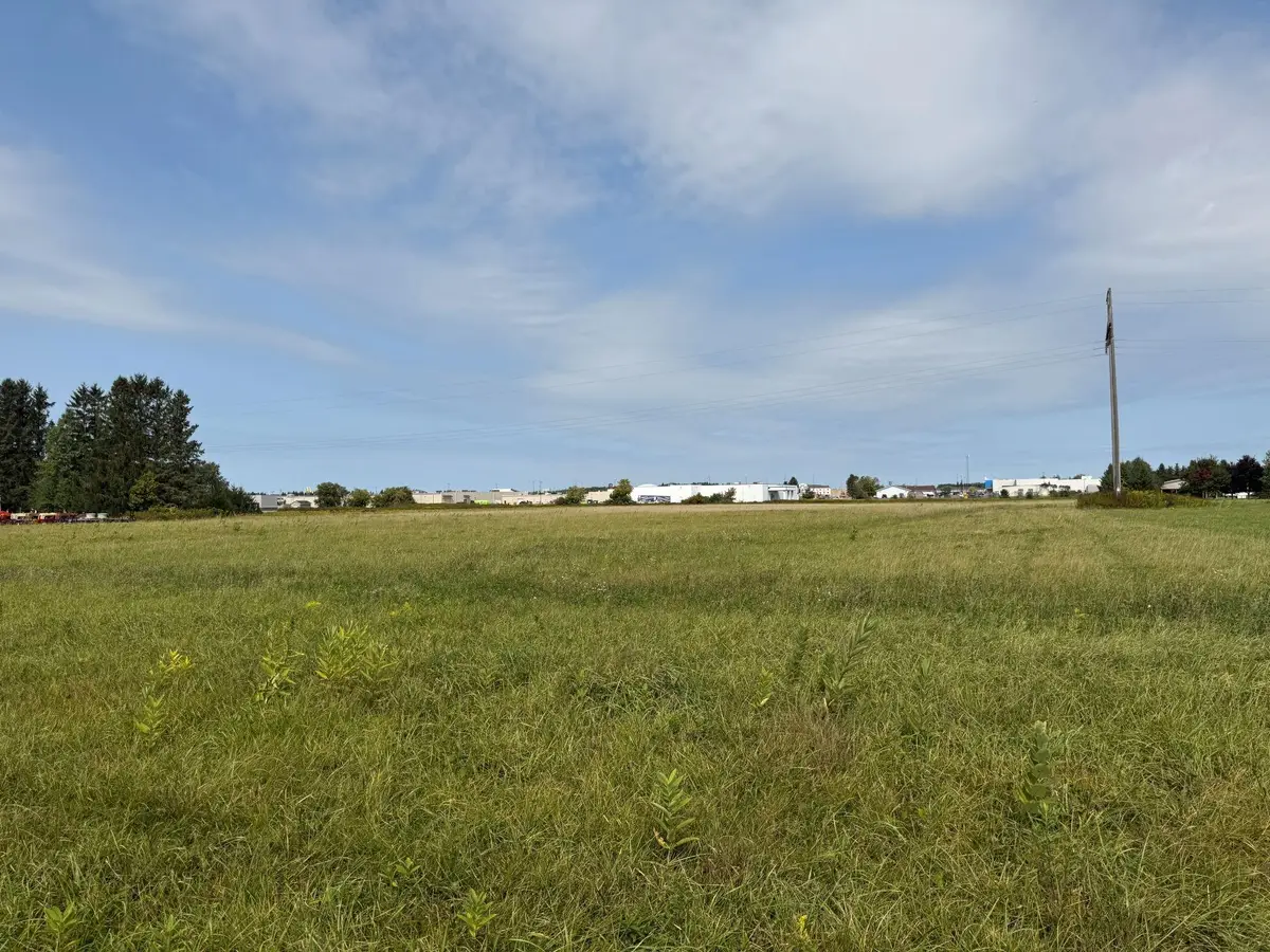 000 Center St W, Antigo, WI 54409 - Image #1