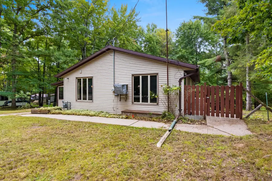 11771 Laura Ln, Crivitz, WI 54114 - Image #3