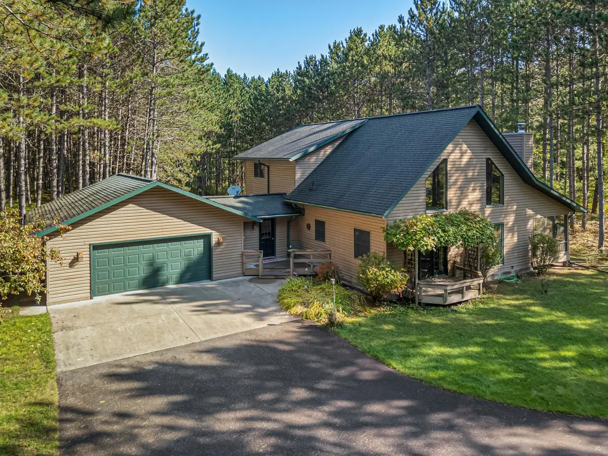 8644 Golf Course Rd, Sayner, WI 54560 - Image #1