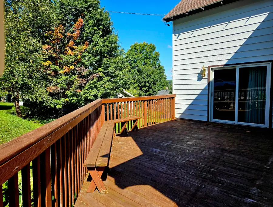 10354 Wood Ln, Ramsay, MI 49959 - Image #2