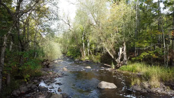 1,4-18 Montreal Landing Dr N, Hurley, WI 54534