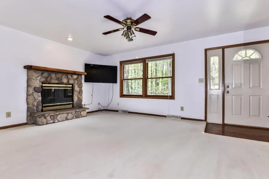 11016 Verla Dr, Woodruff, WI 54568 - Image #2