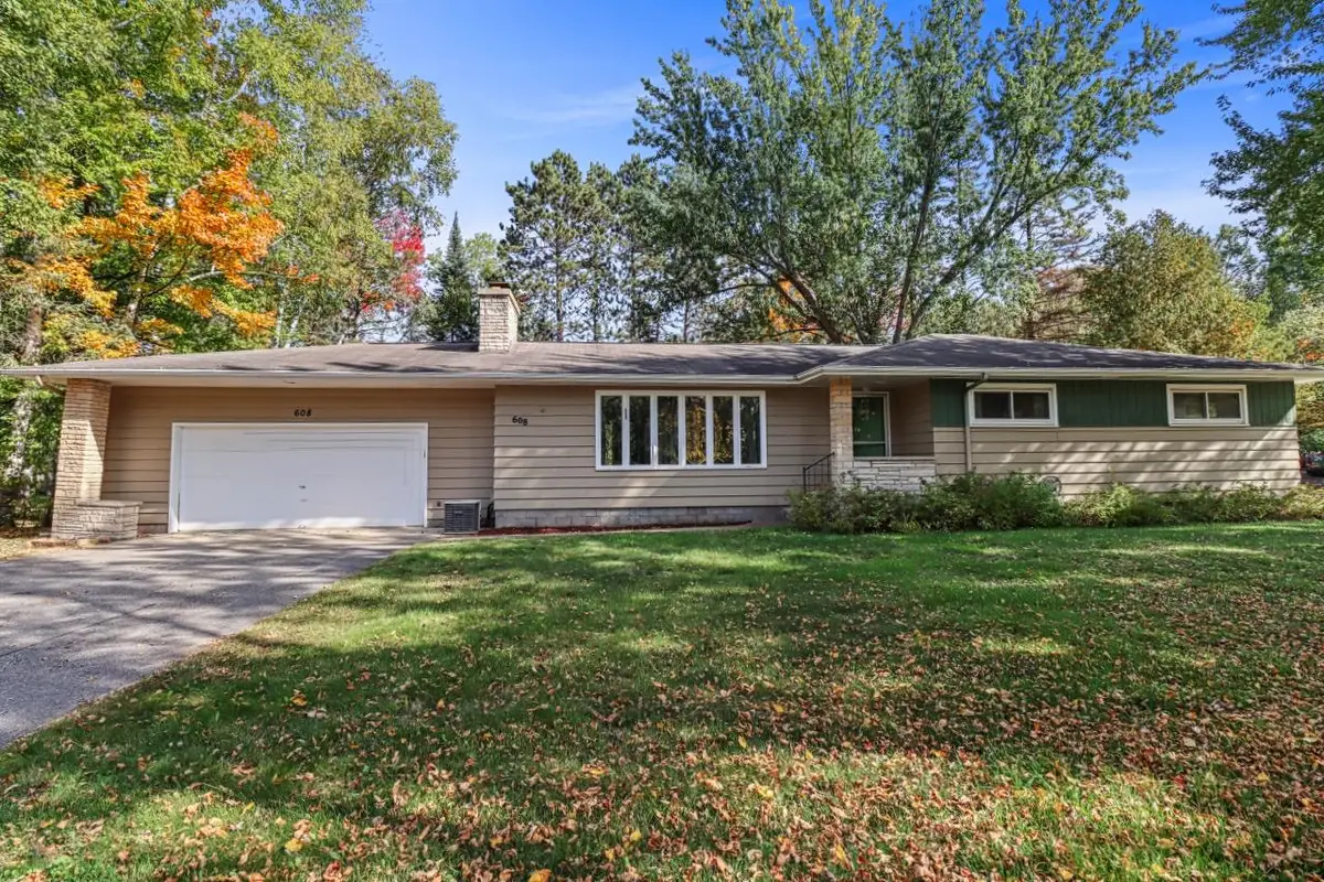 608 Coolidge Ave, Rhinelander, WI 54501 - #1