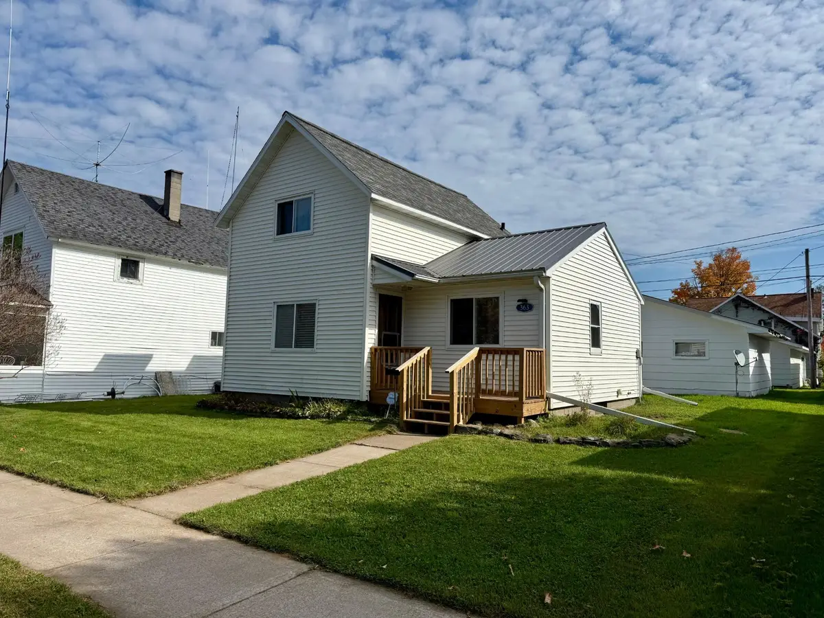 363 5th Ave S, Park Falls, WI 54552 - Image #1
