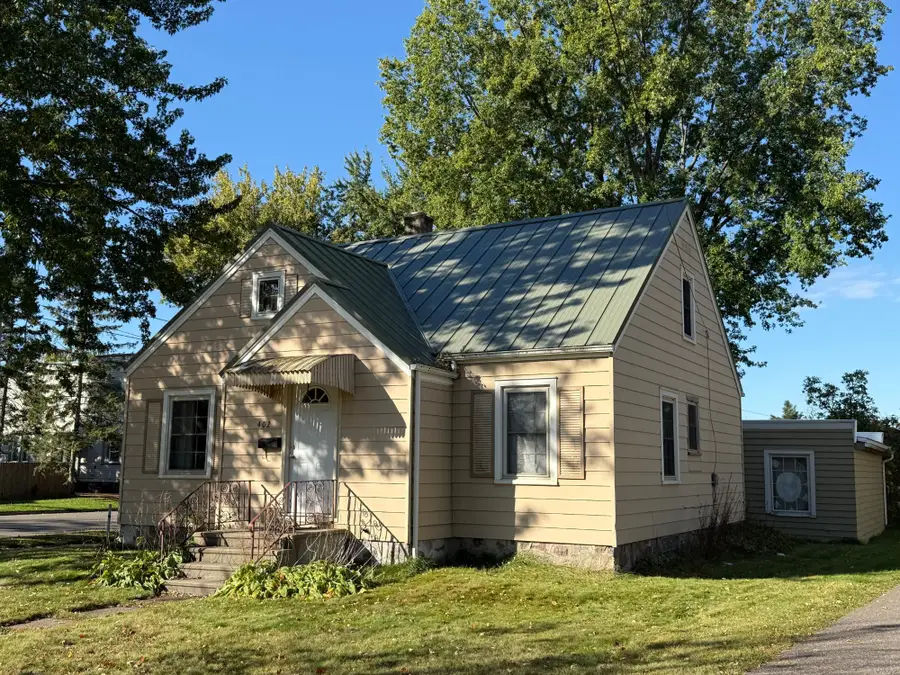402 Deleglise St, Antigo, WI 54409 - Image #3