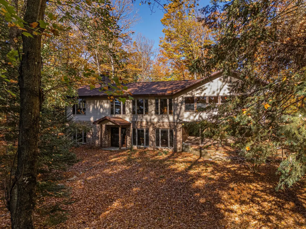 6714 Hemlock Ln, Three Lakes, WI 54562 - Image #1