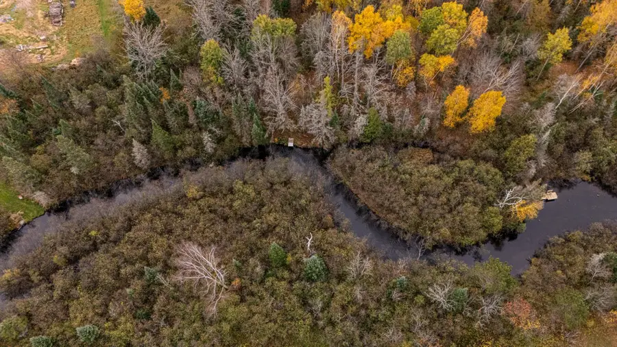 8076 Huff Ln, Alvin, WI 54542 - Image #3