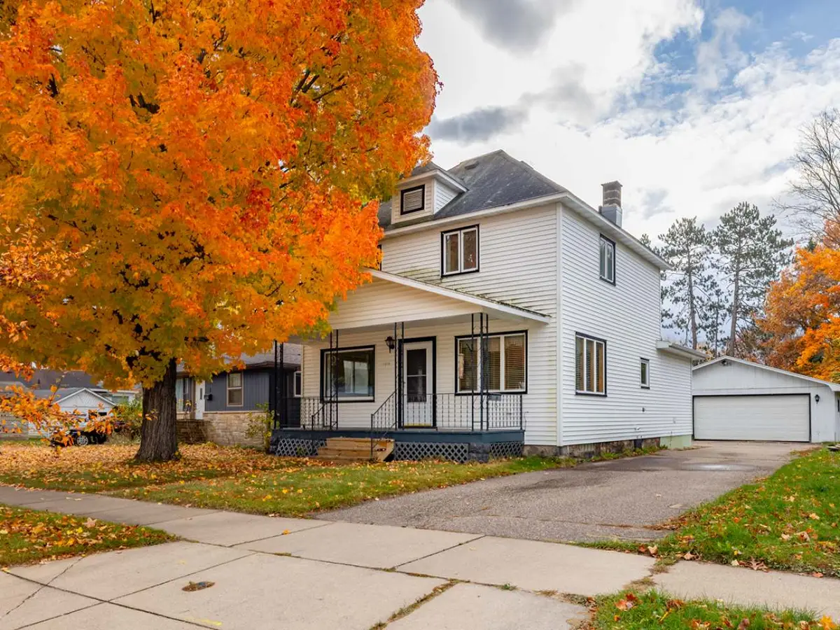 1215 2nd Ave, Antigo, WI 54409 - #1