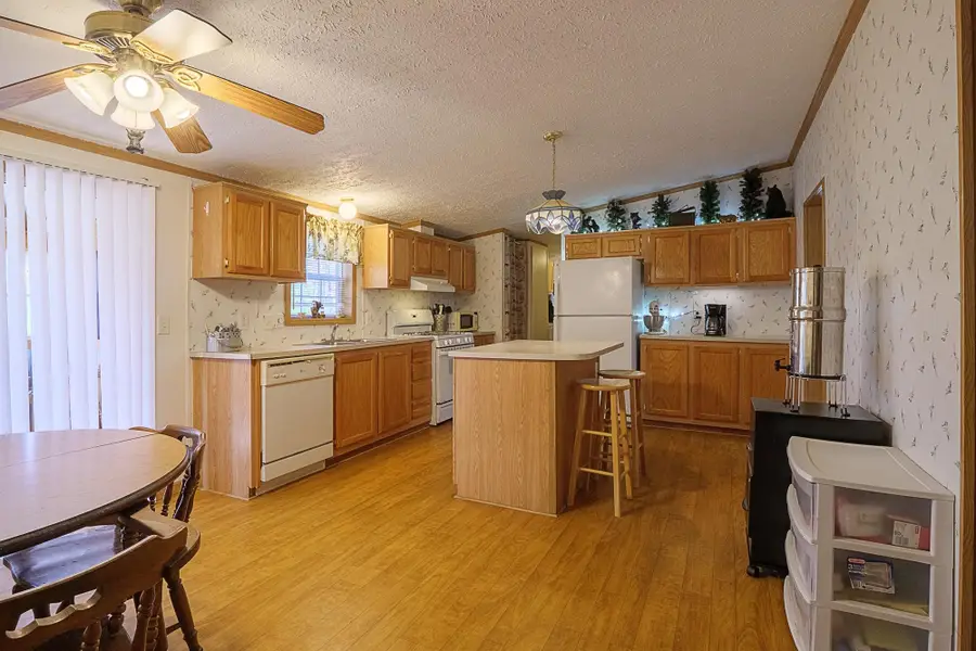 16975 Rolling Hills Ln, Lakewood, WI 54138 - Image #3