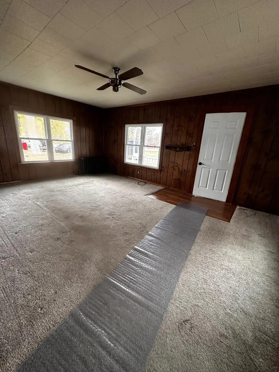 823 Graham Ave, Antigo, WI 54409 - Image #2