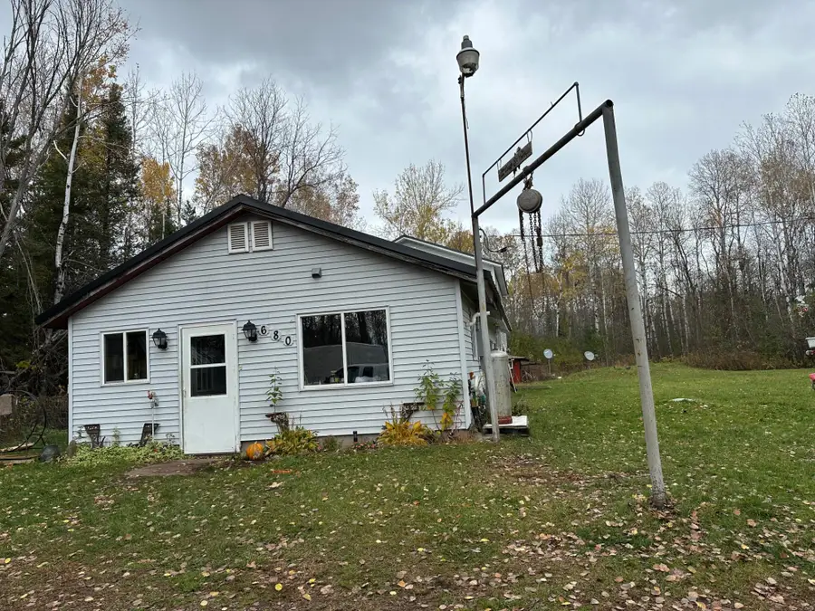 680 Johnson Rd, Wakefield, MI 49968 - Image #2