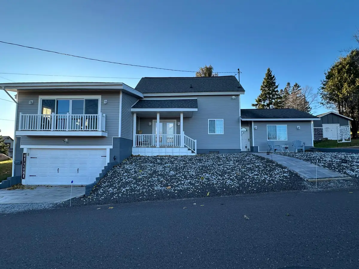 526 Bundy St, Ironwood, MI 49938 - #1