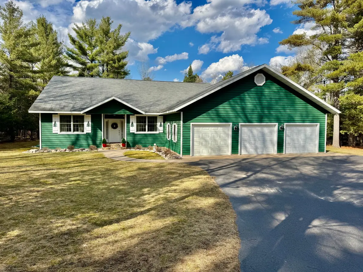 5570 Zeman Rd, Eagle River, WI 54521 - Image #1
