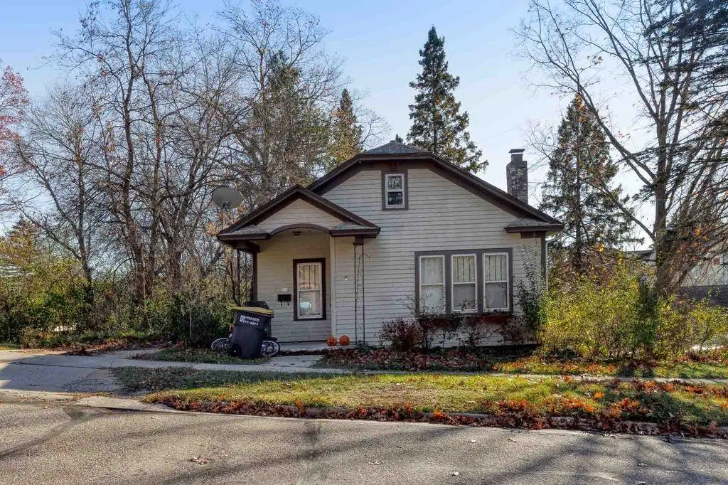 316 Frederick St E, Rhinelander, WI 54501 - #1