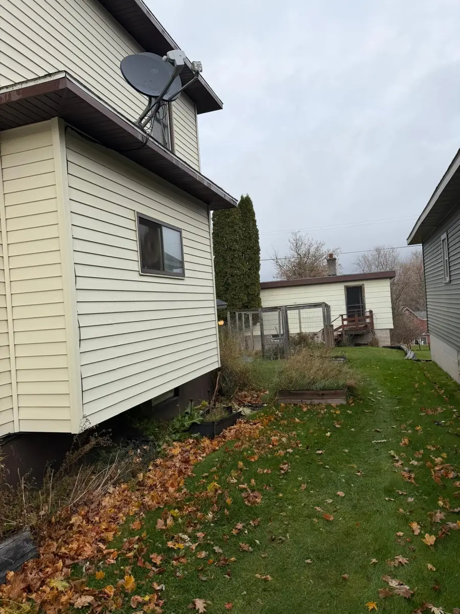 28 7th Ave N, Iron River, MI 49935 - Image #2