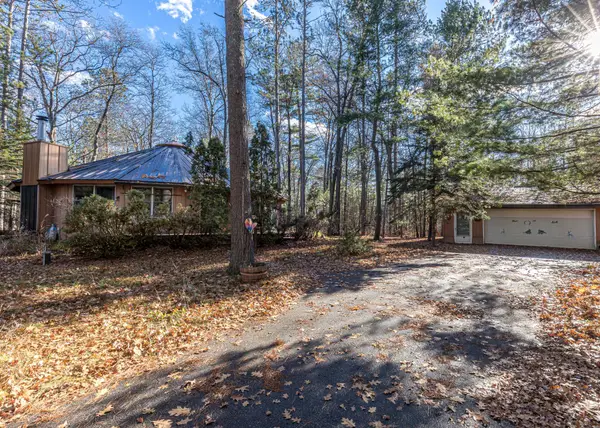 11771 Kobart Rd, Minocqua, WI 54548