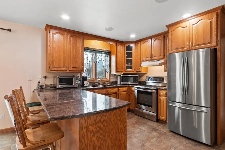 ON Other, Green Bay, WI 54311 - Image #2