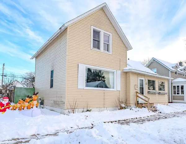 617 Cottage St, Merrill, WI 54452