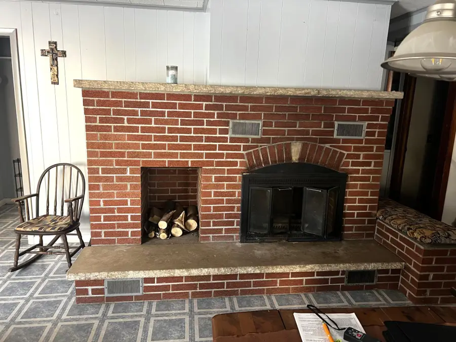 647 Lake St, White Lake, WI 54491 - Image #3