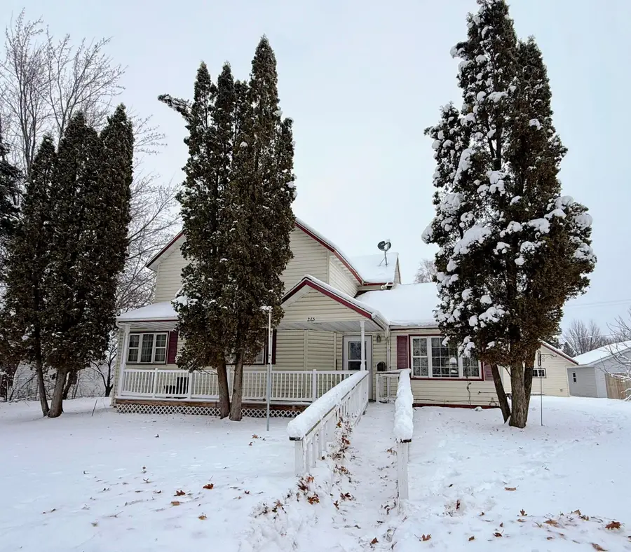 265 Avon Ave S, Phillips, WI 54555 - Image #2