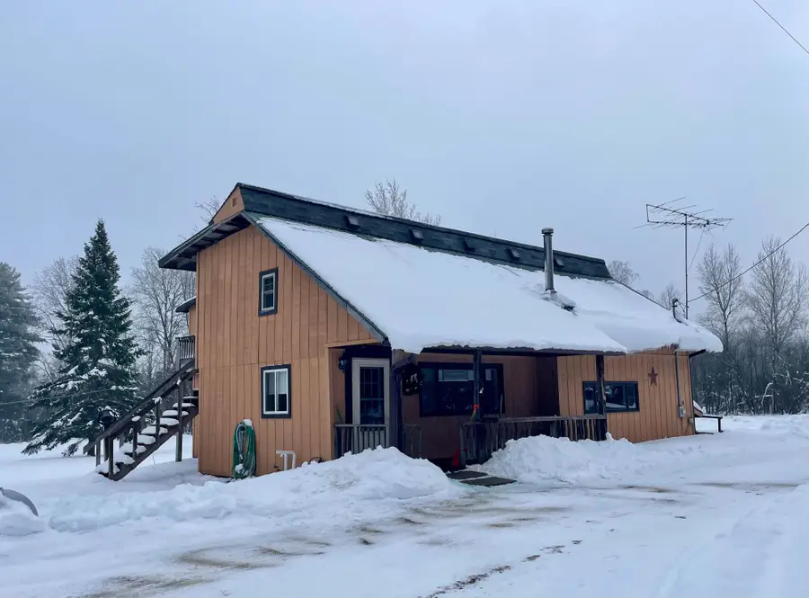 6854 Zett Rd, Loretta, WI 54896 - Image #2