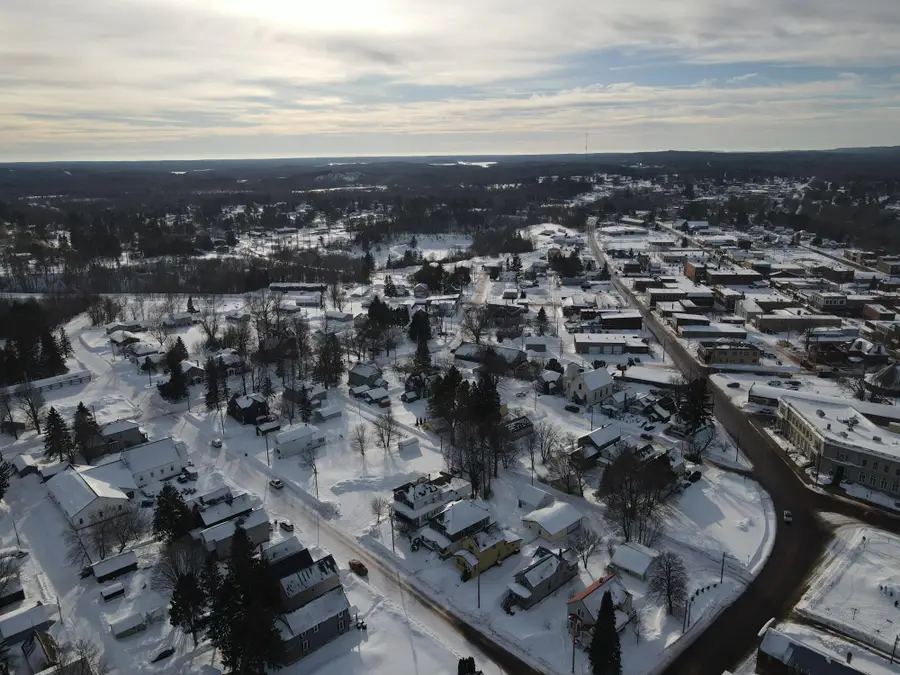 217 S Mansfield St, Ironwood, MI 49938 - Image #3