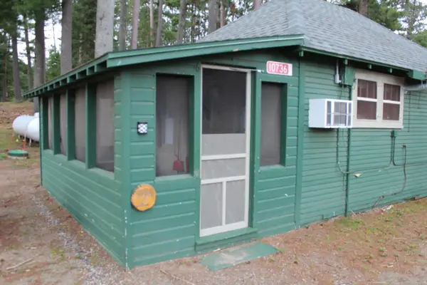 10736 Lacanne Trl, Tomahawk, WI 54487