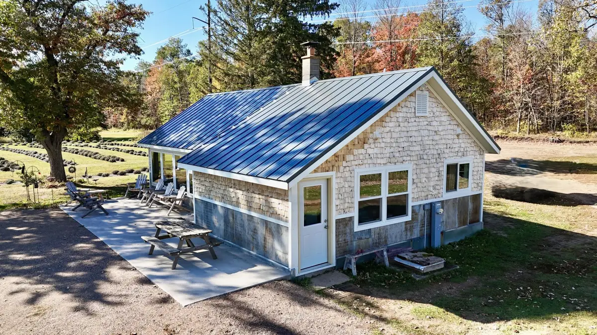 W6098 Stelling Rd E, Tomahawk, WI 54487 - Image #1