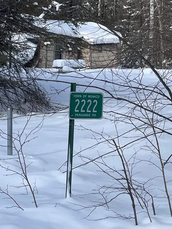 2222 Pergande Rd, Rhinelander, WI 54501