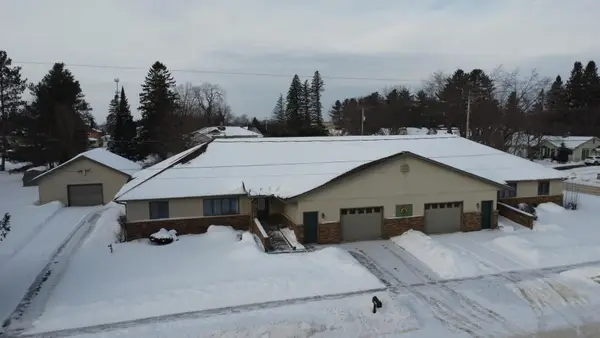 1630 N Superior St, Antigo, WI 54409