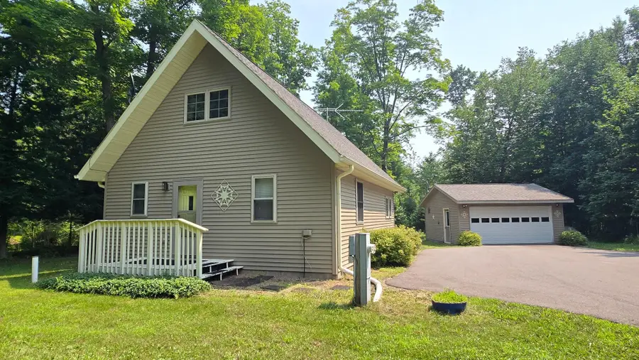 N9109 Chip N Dale Dr, Pickerel, WI 54465 - #3