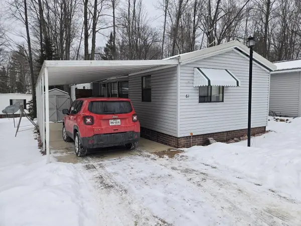 12525 Knollwood Ln #61, Suring, WI 54174