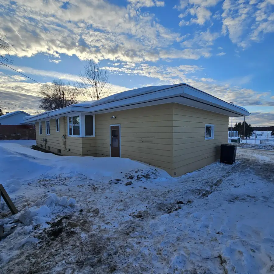 1034 Messer St, Rhinelander, WI 54501 - #2