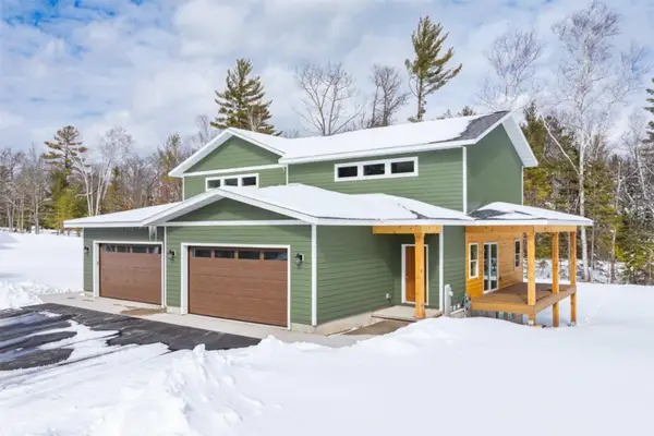 1664 Anthony Dr, Eagle River, WI 54521