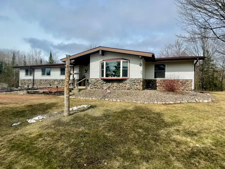 W9106 Popple Hill Rd, Phillips, WI 54555 - #2