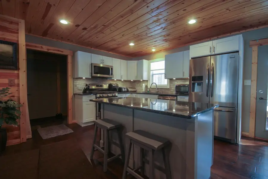 1532 Sandstone Cr, Eagle River, WI 54521 - #2