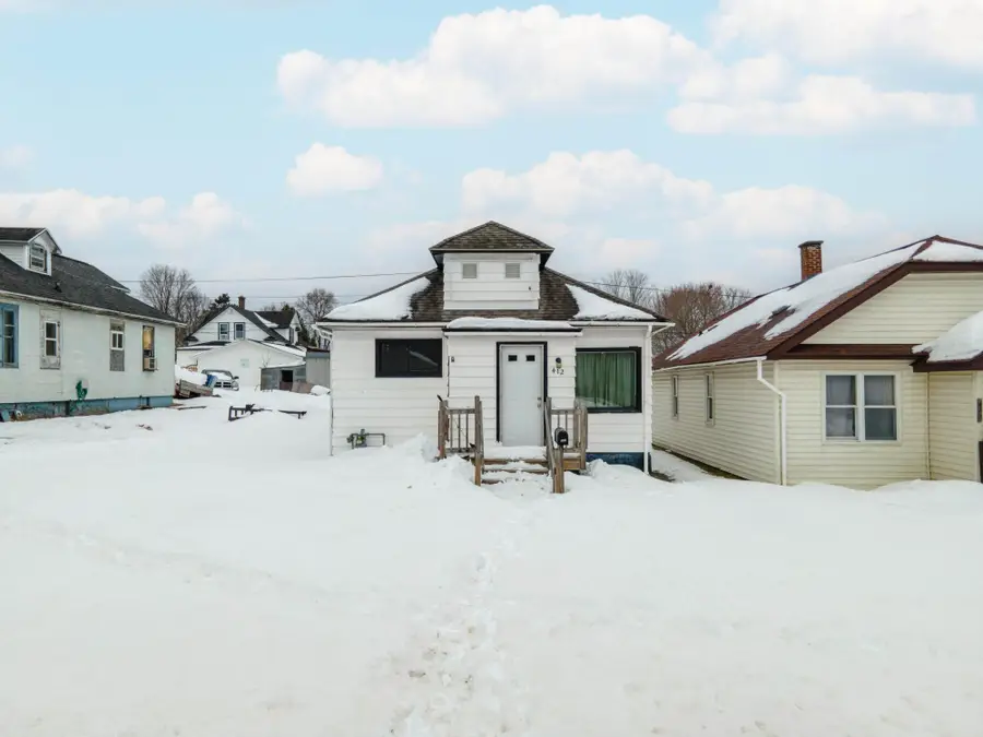 412 Amber St, Iron River, MI 49935 - #2