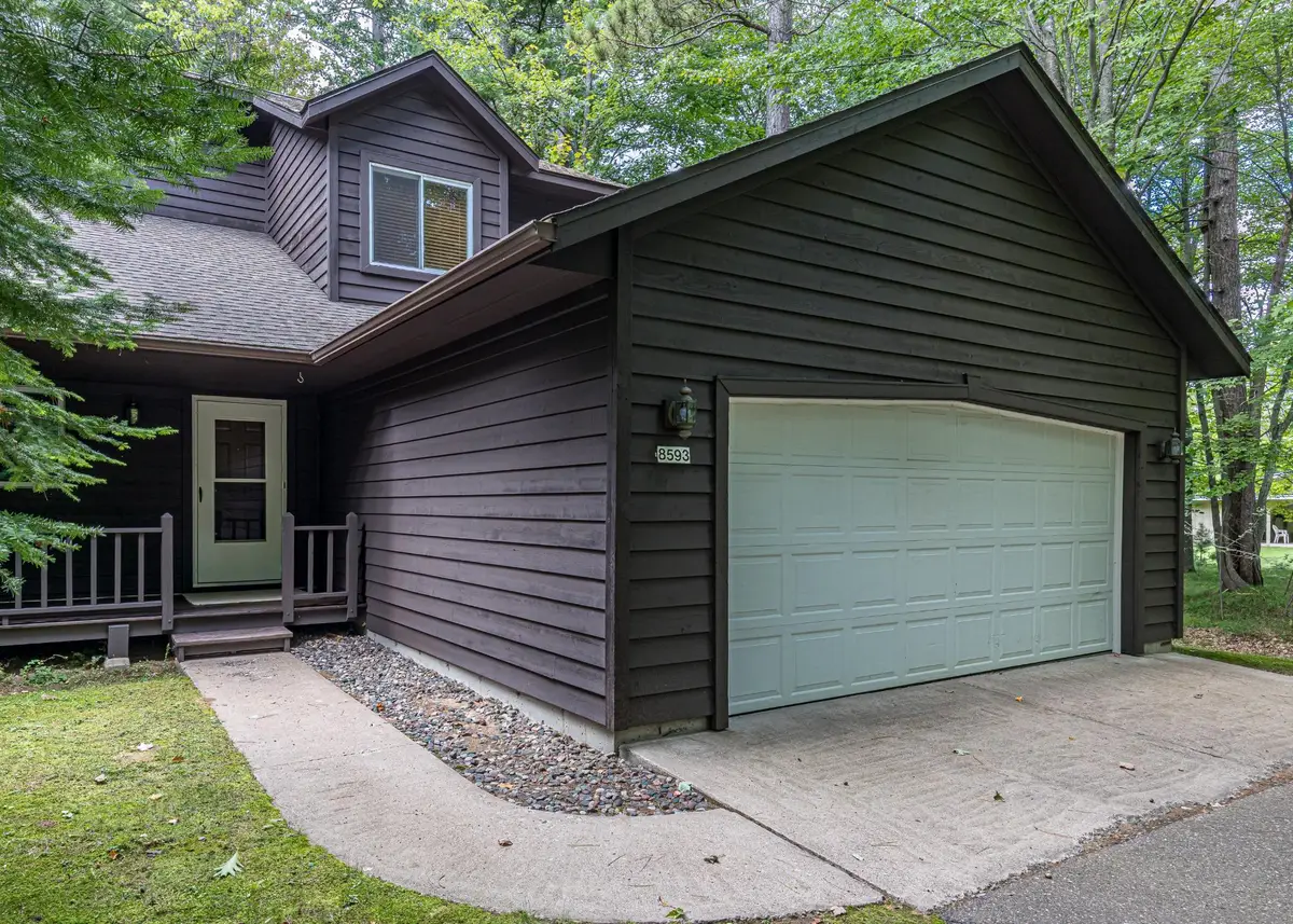 8593 Dr Pink Dr, Minocqua, WI 54548 - #1