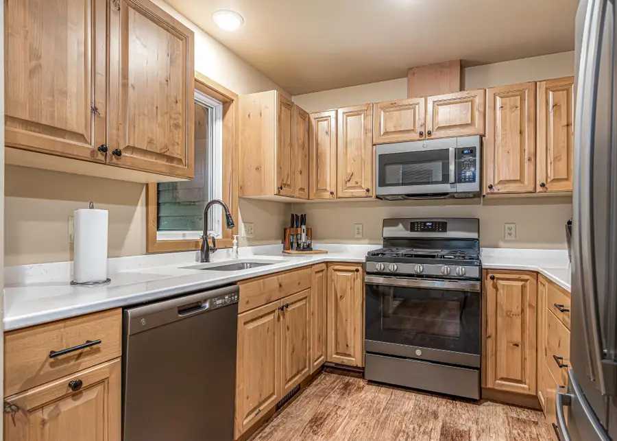 8589 Dr Pink Dr, Minocqua, WI 54548 - #3