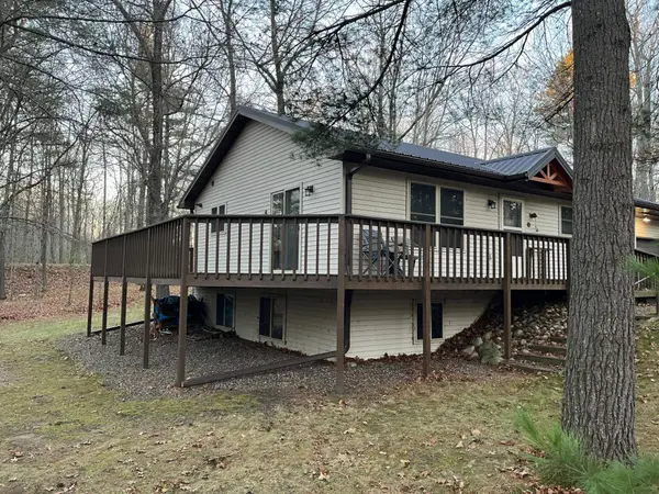 7820 Parkside Ct, Minocqua, WI 54548