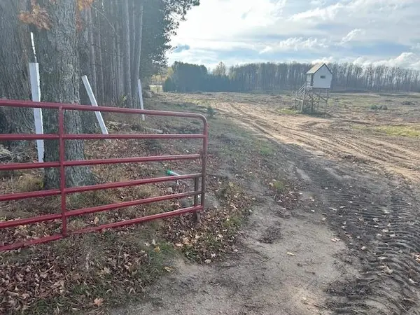 N680 Hwy 45, Antigo, WI 54409