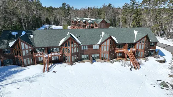 4518 Copperwood Cir #9, Eagle River, WI 54521