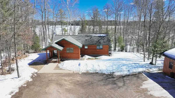 1354 Dollar Lake Rd, Eagle River, WI 54521