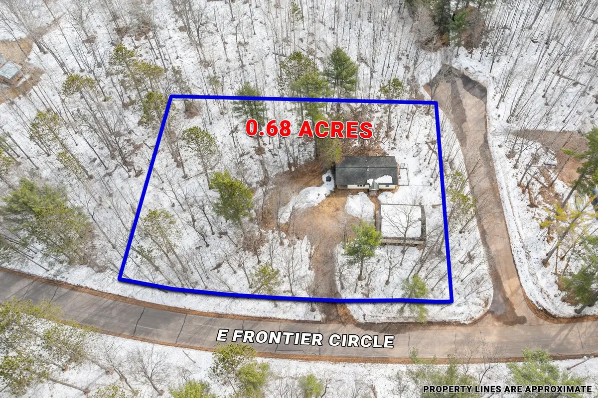 8506 Frontier Cr E, Woodruff, WI 54558 - #1