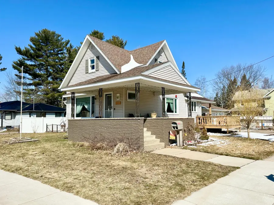 1302 5th Ave, Antigo, WI 54409 - #2