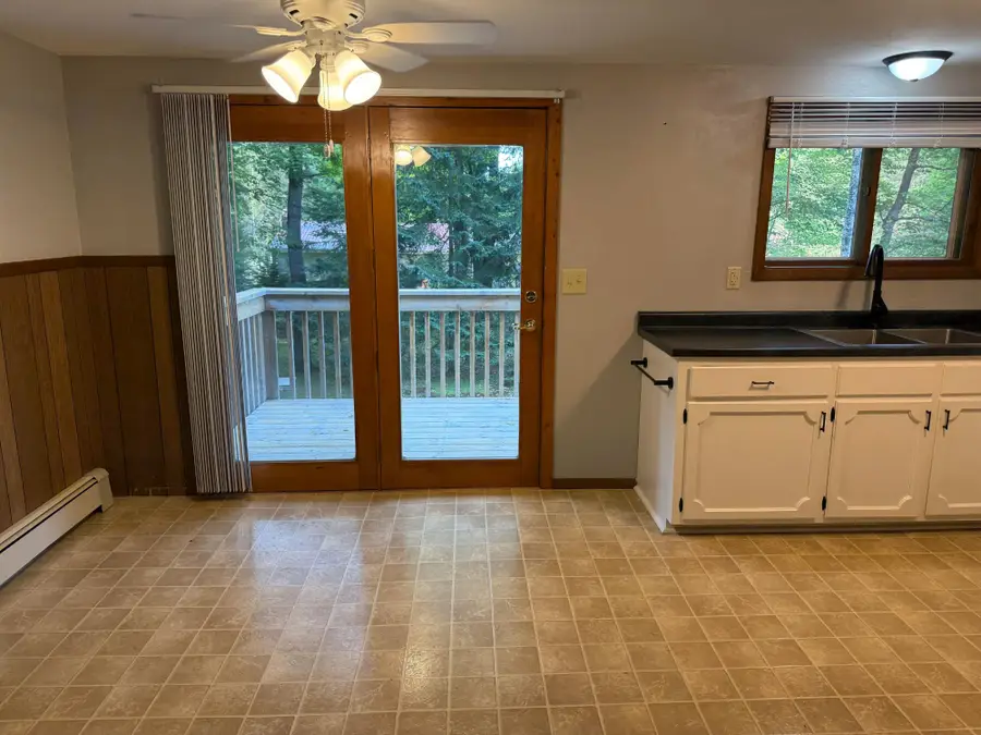 7241 Iris St, Lake Tomahawk, WI 54539 - #3