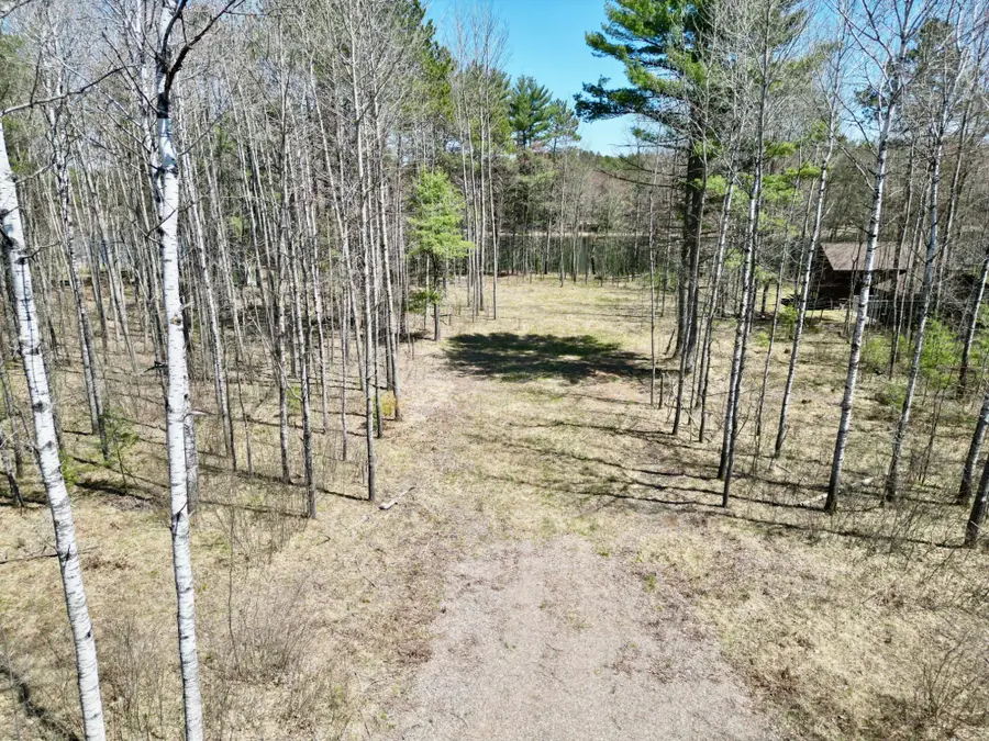 8986 Sandy Ct, Minocqua, WI 54548 - #3